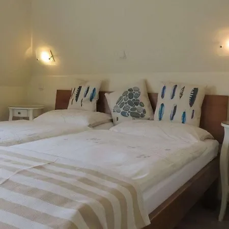 Strandhaus 15 *
